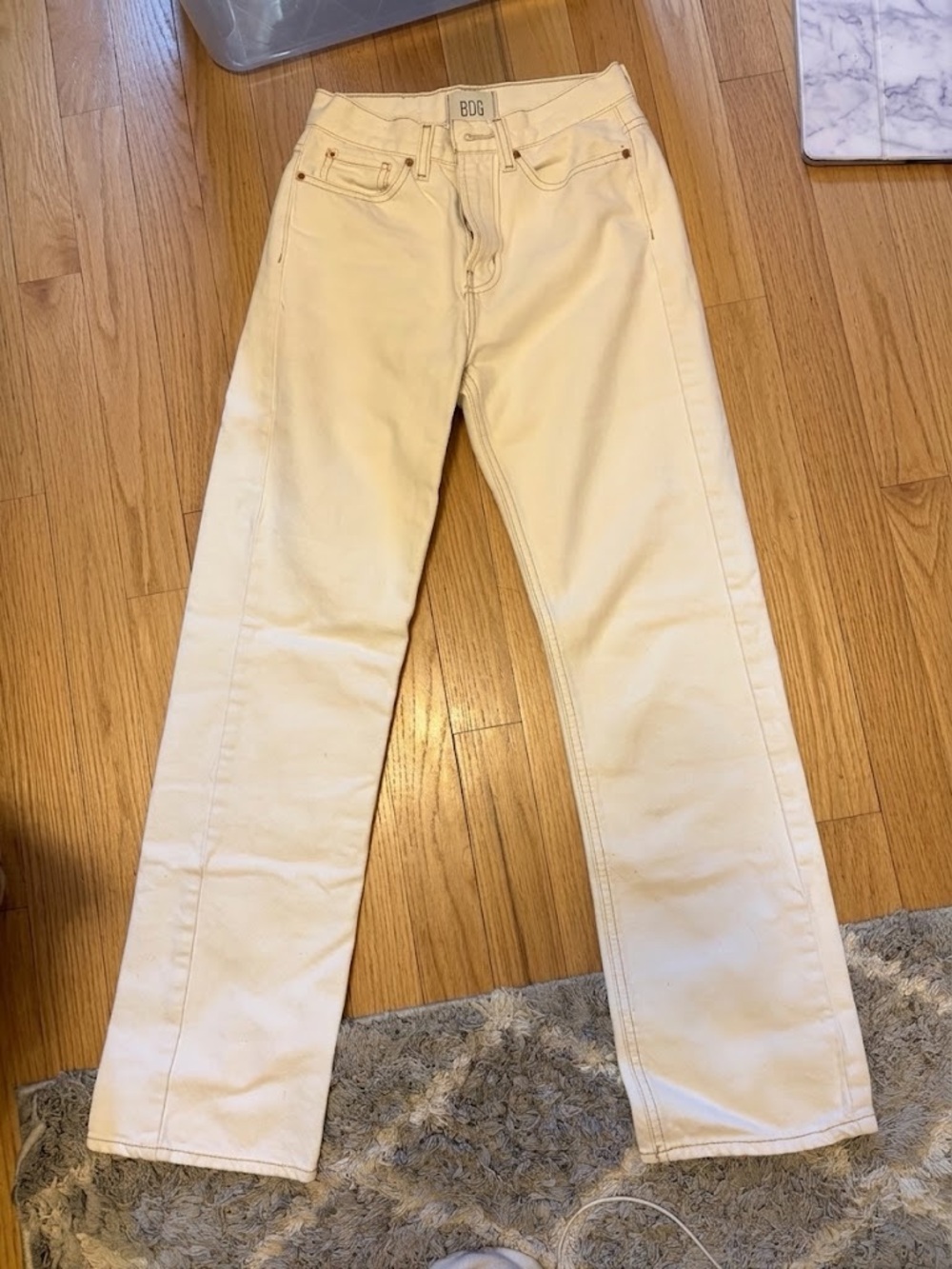 BDG Women’s Off-White Straight Jeans